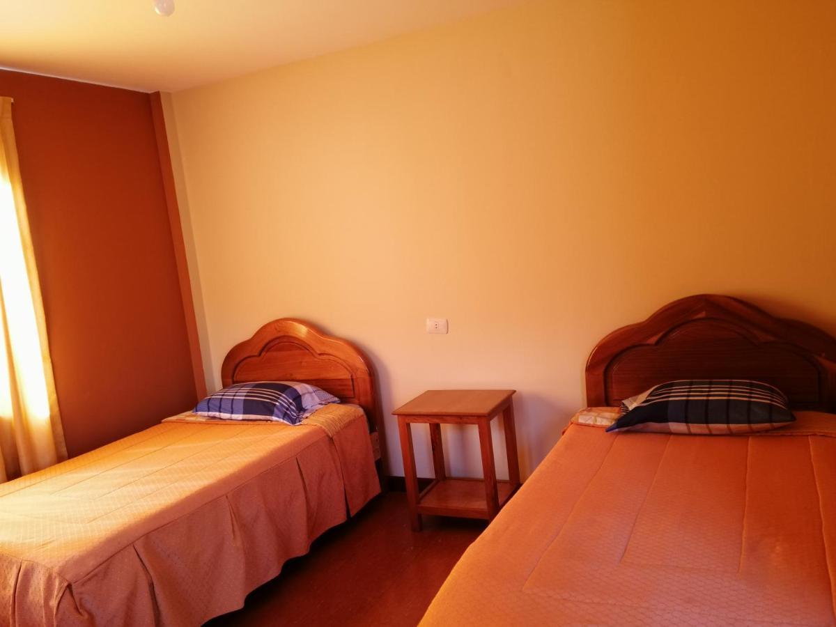 Olas Del Titicaca Backpackers Hostel Копакабана Екстериор снимка