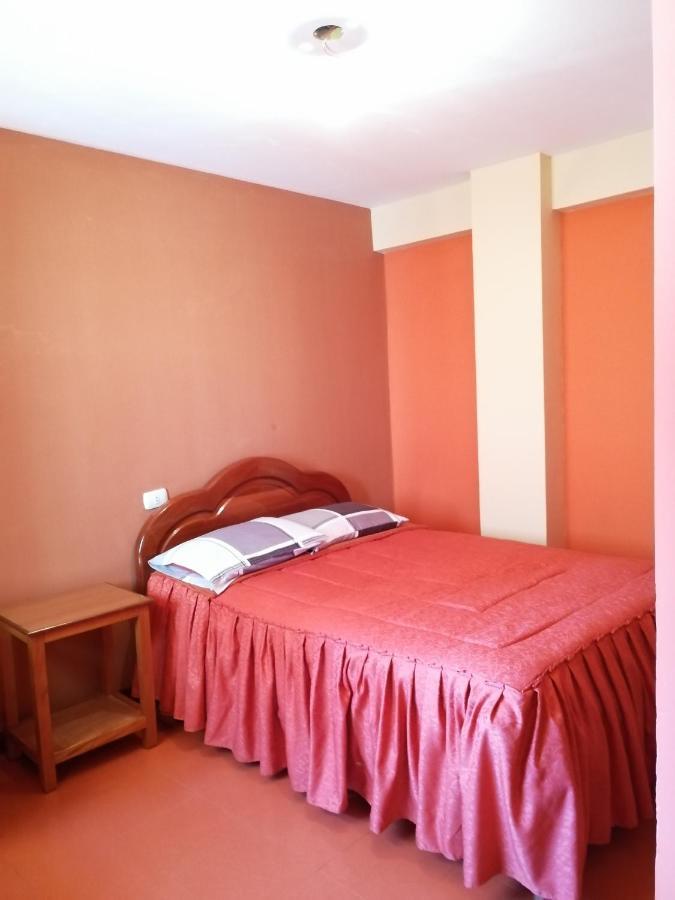 Olas Del Titicaca Backpackers Hostel Копакабана Екстериор снимка