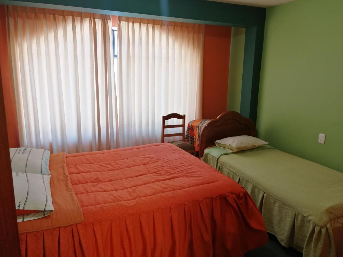 Olas Del Titicaca Backpackers Hostel Копакабана Екстериор снимка
