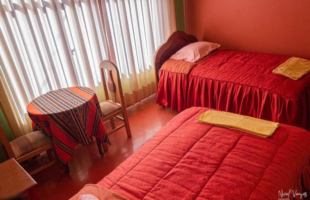 Olas Del Titicaca Backpackers Hostel Копакабана Екстериор снимка