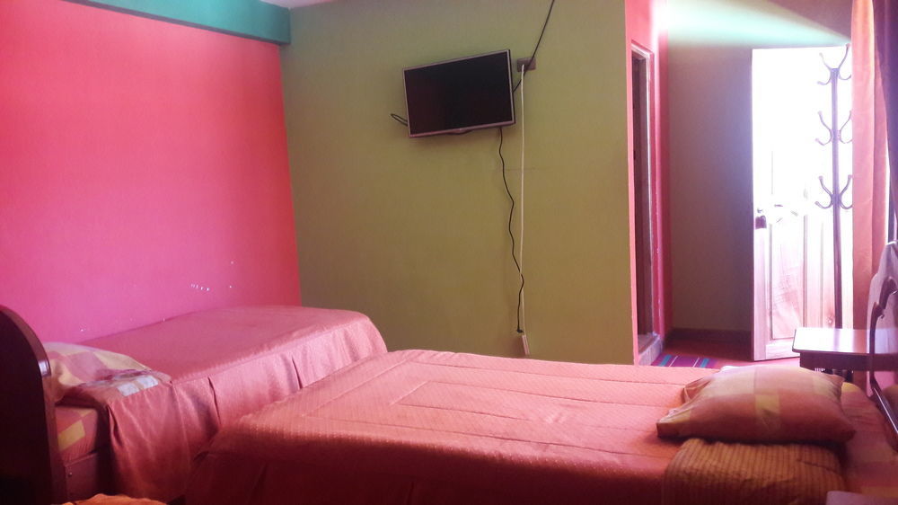 Olas Del Titicaca Backpackers Hostel Копакабана Екстериор снимка